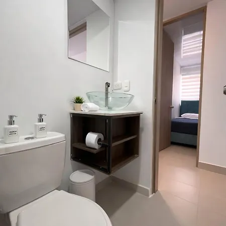 Comfortable Near The Walled Apartamento