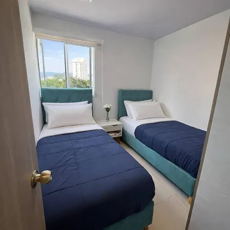 Comfortable Near The Walled Apartamento *